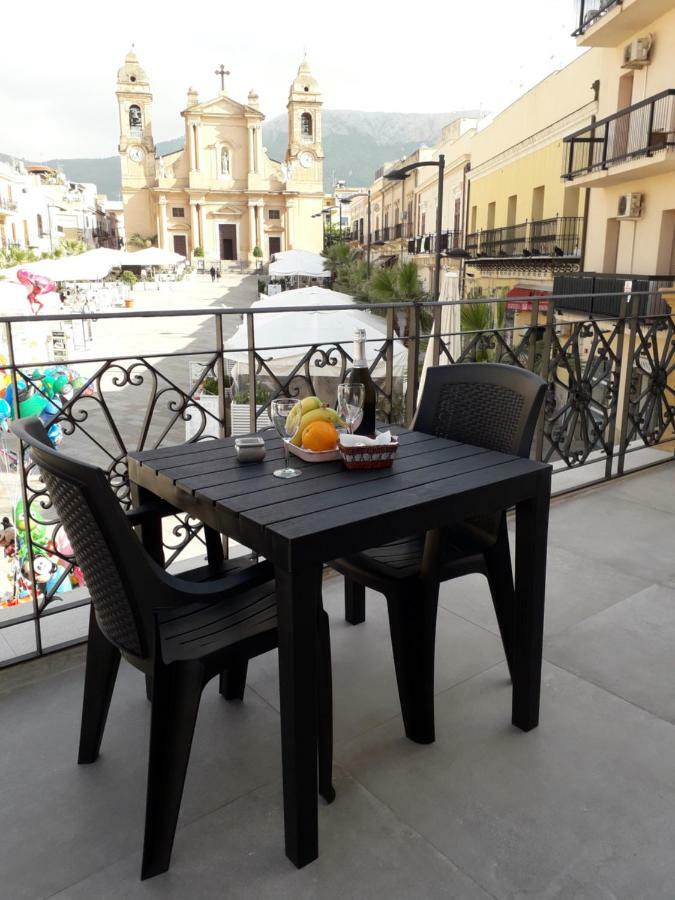 Casa Madonia Apartman Terrasini Kültér fotó